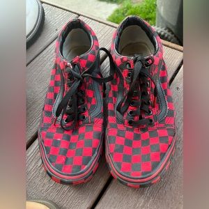 black/red checkerboard vans.